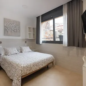 House 2* Barcellona